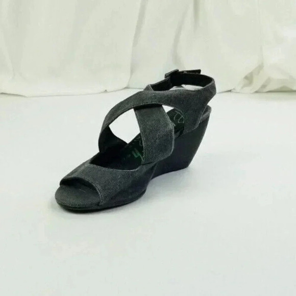 Blowfish Shoes - Blowfish Sz 9 Womens Charcoal Gray Denim Canvas Cross Strap Wedge Heel Slingback